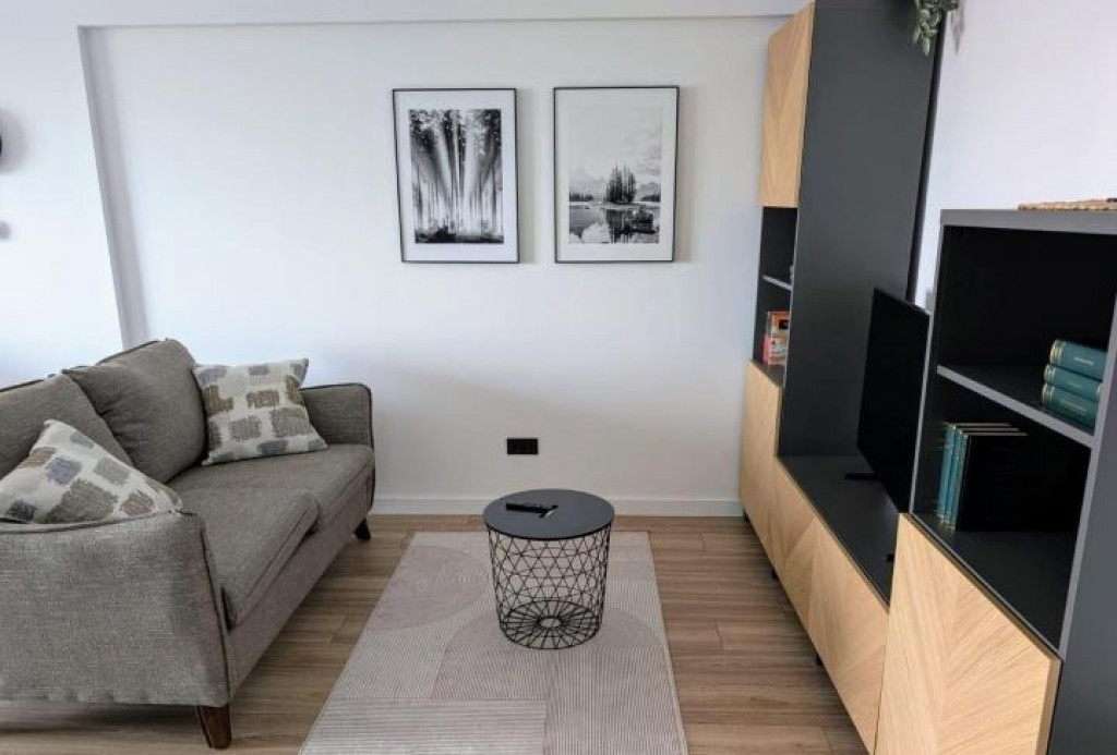 Piata sudului emil racovita bloc nou dubla