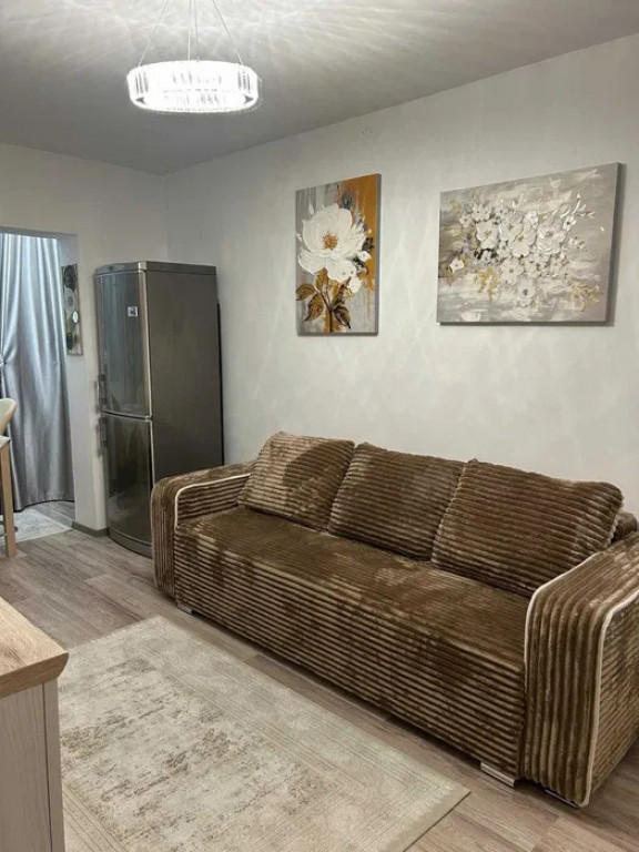 Garsoniera situata in zona Trocadero