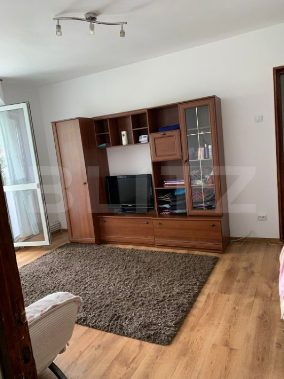 Apartament de vanzare, cu 2 camere, 42 mp, zona cartier Noua