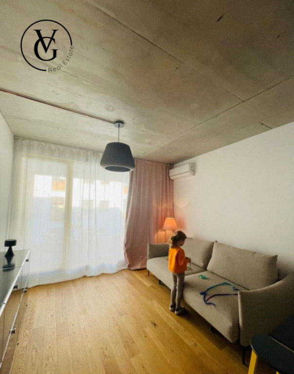 Studio central în bloc nou -Calea Victoriei -Termen lung