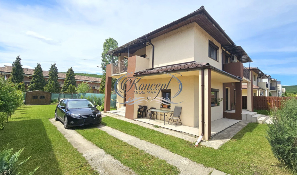 Casa pe 2 niveluri, curte amenajata, parcare, pet friendly,