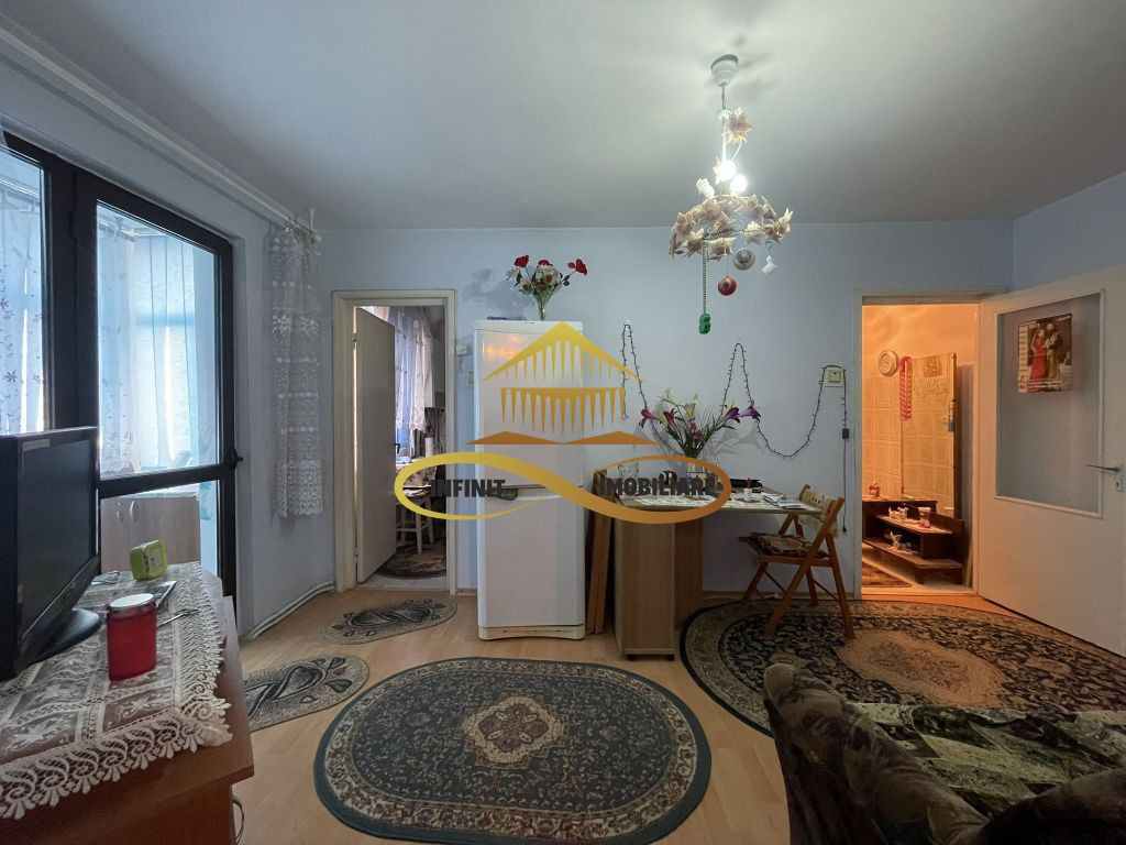 Apartament 2 camere de vanzare Bacau