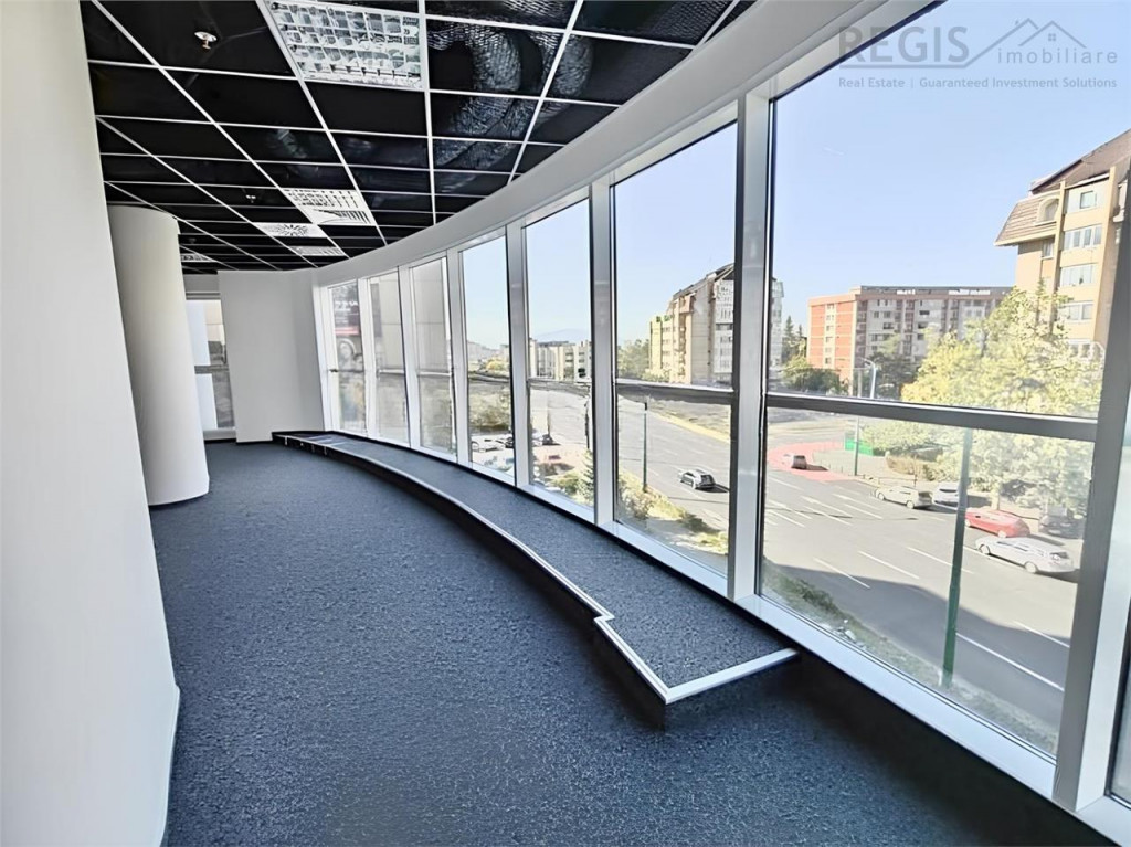 Etaj de Inchirat pentru Birouri langa AFI Mall.