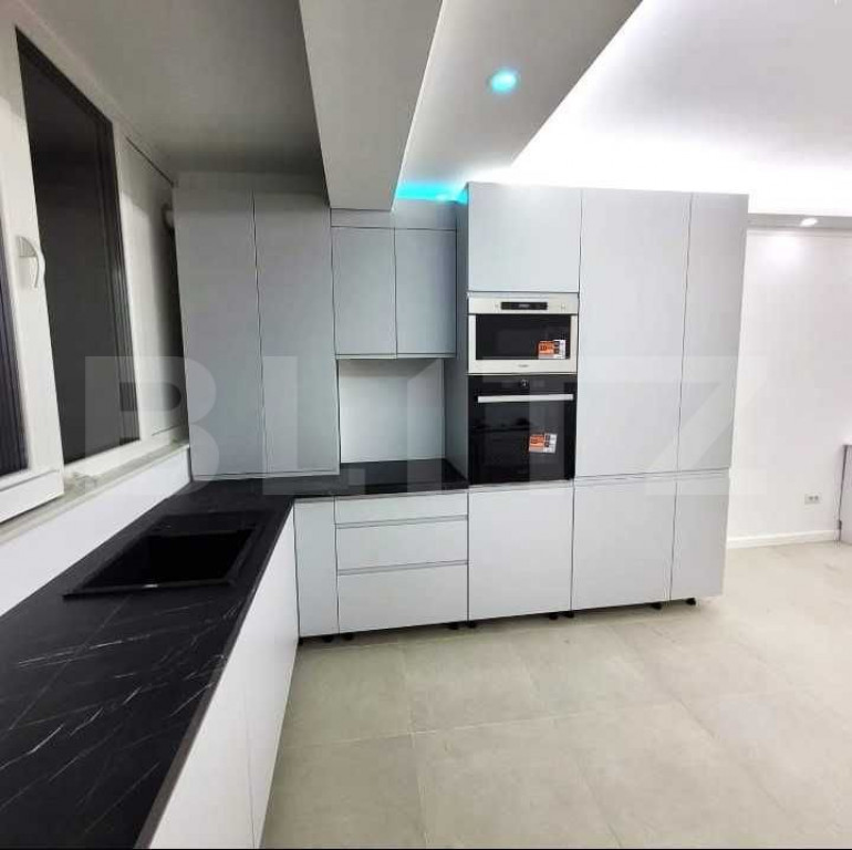 Apartament de vanzare, cu 2 camere, 60 mp utili, zona London