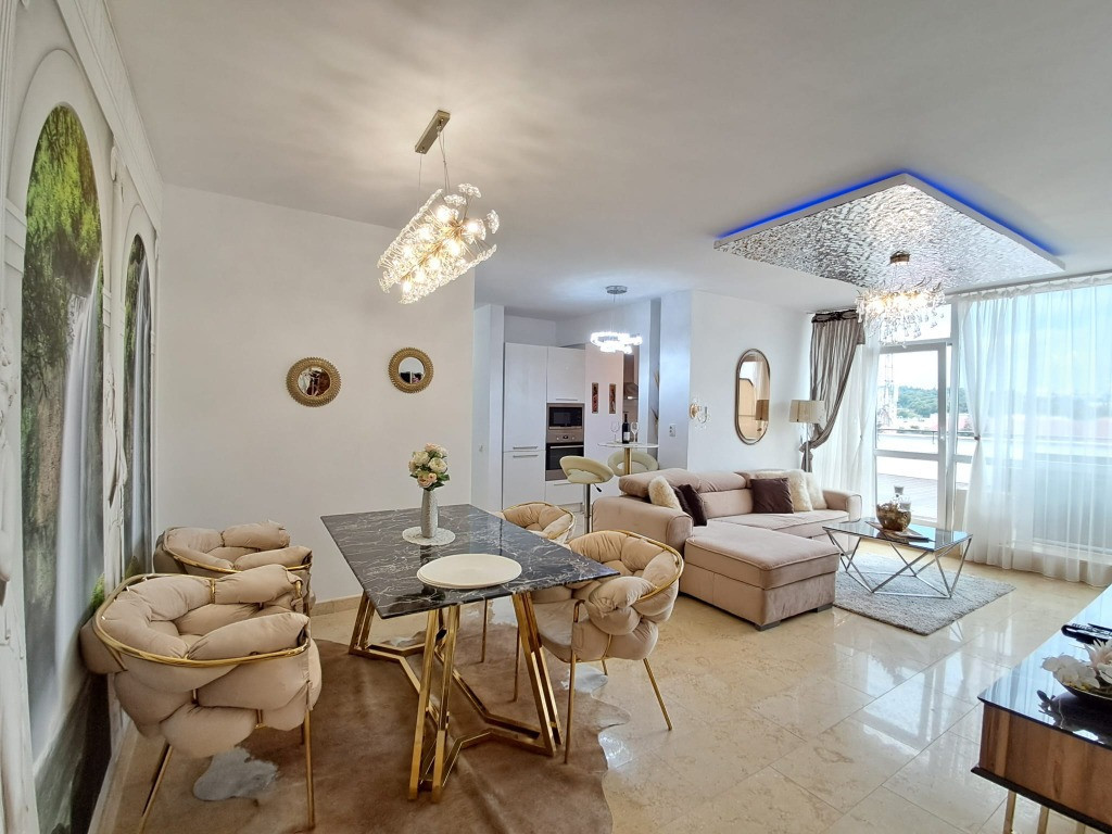 Penthouse lux 90 mp cu terasa 40 mp, parcare subterana Dorobantilor