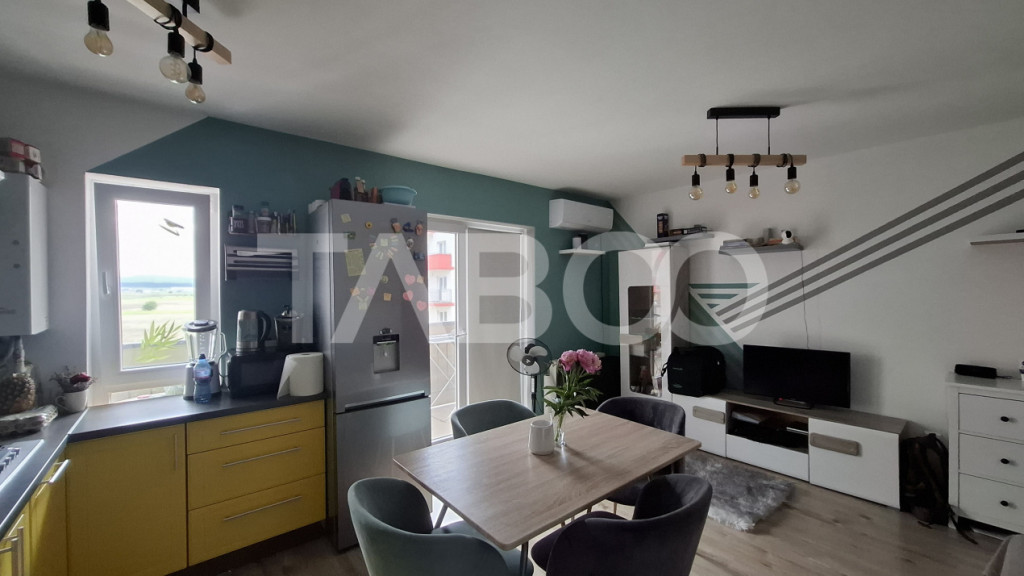Apartament de vanzare 2 camere 40 mp zona Calea Surii Mici M