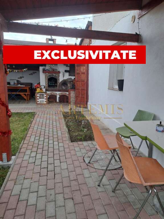 Apartament de 5 camere, 90 mp., zona Unirea.