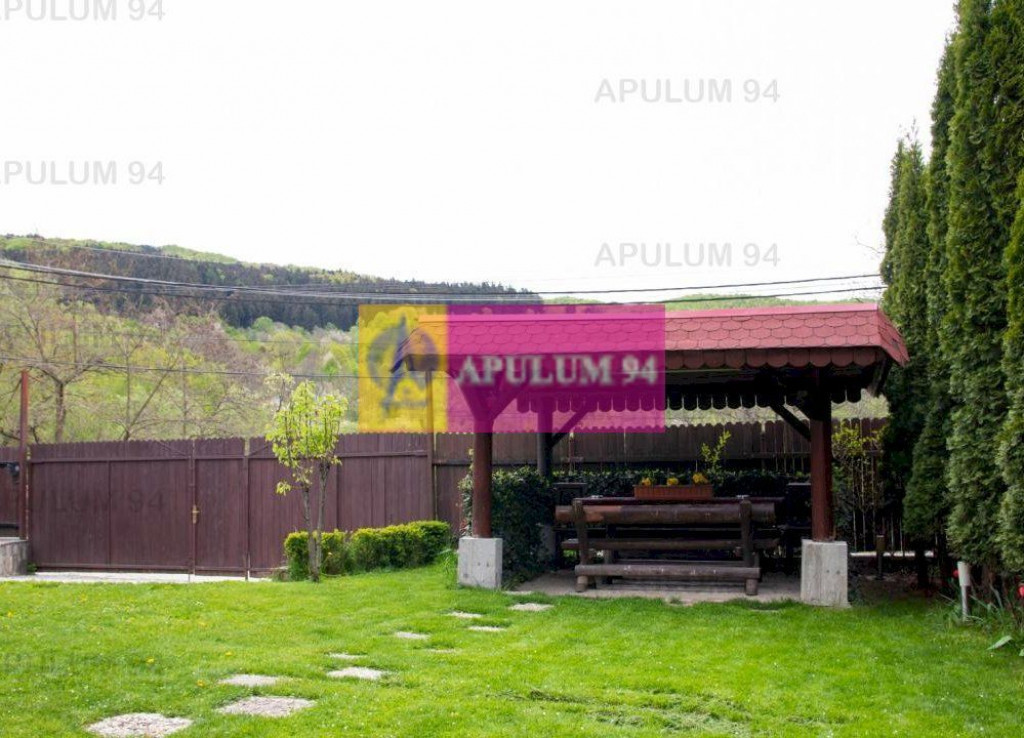 Casă de vânzare în Comarnic