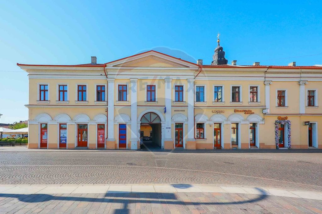 Apartament de vânzare în Piața Unirii, Oradea