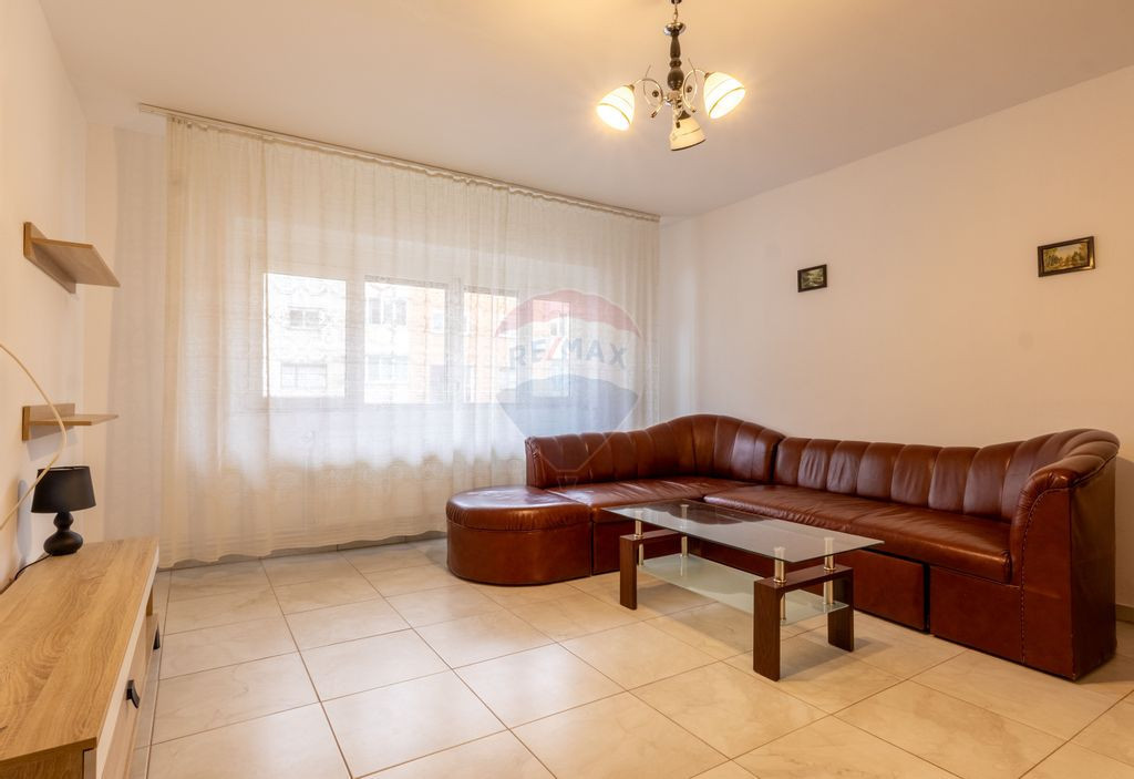 Apartament cu 2 camere de închiriat în Alfa