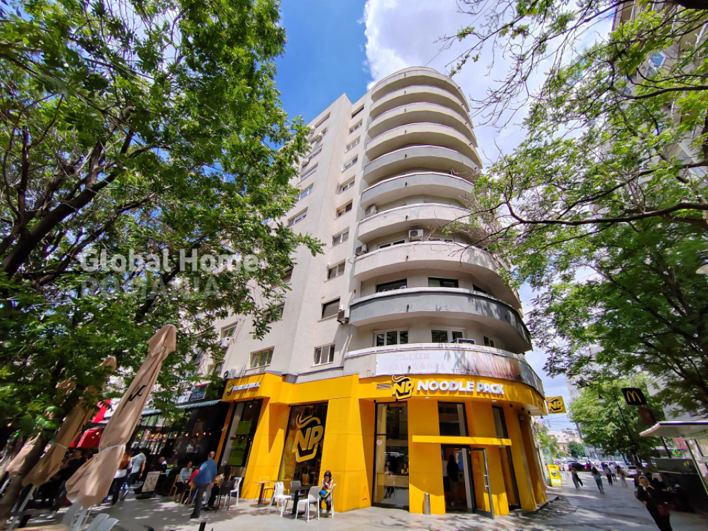 Apart 3 Cam | Romana | Vedere Spate | Liniste | Mobilat | 1