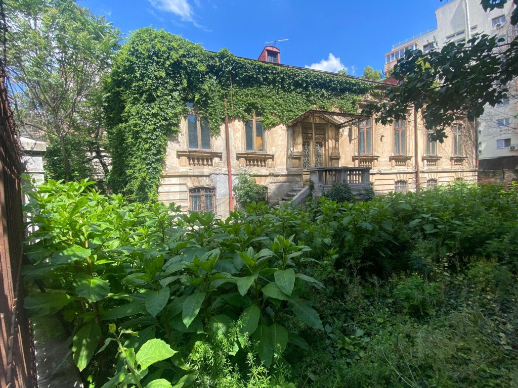 Casa cu teren cartierul Armenesc