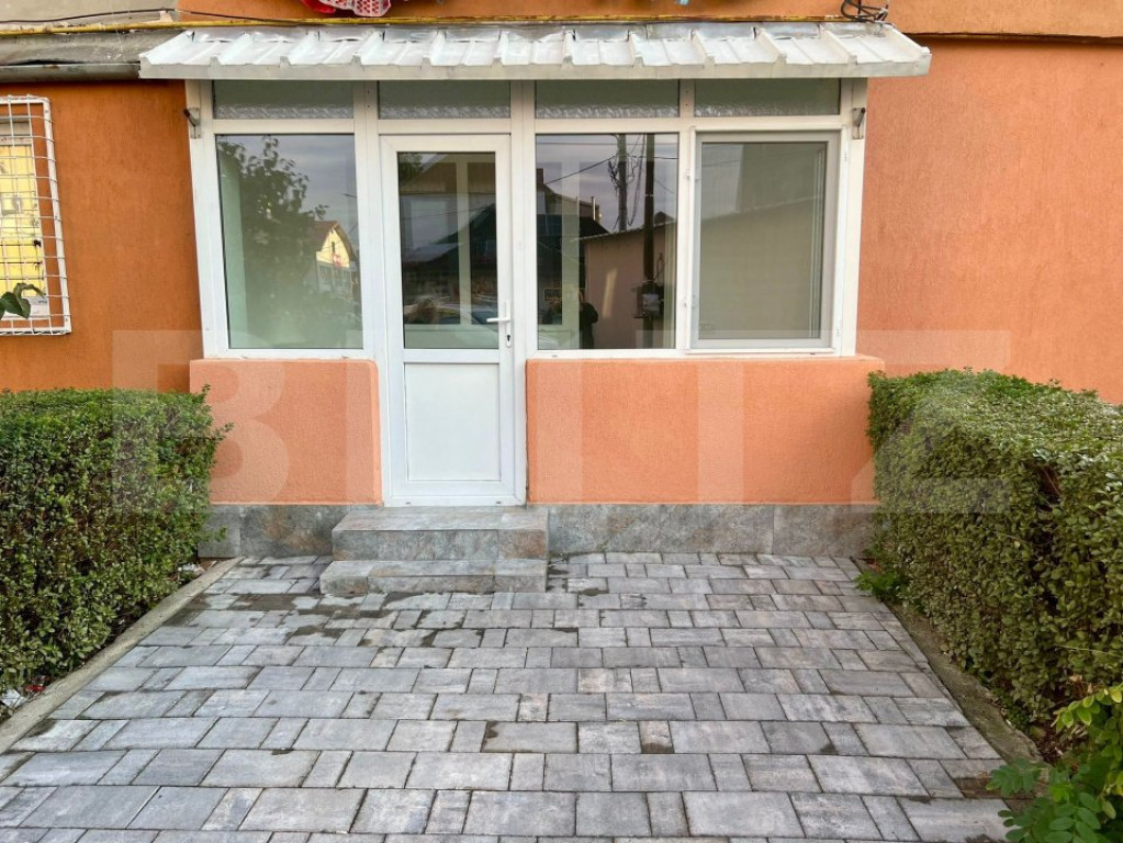 Spațiu comercial de inchiriat, 42 mp, zona Nicolae Titulesc