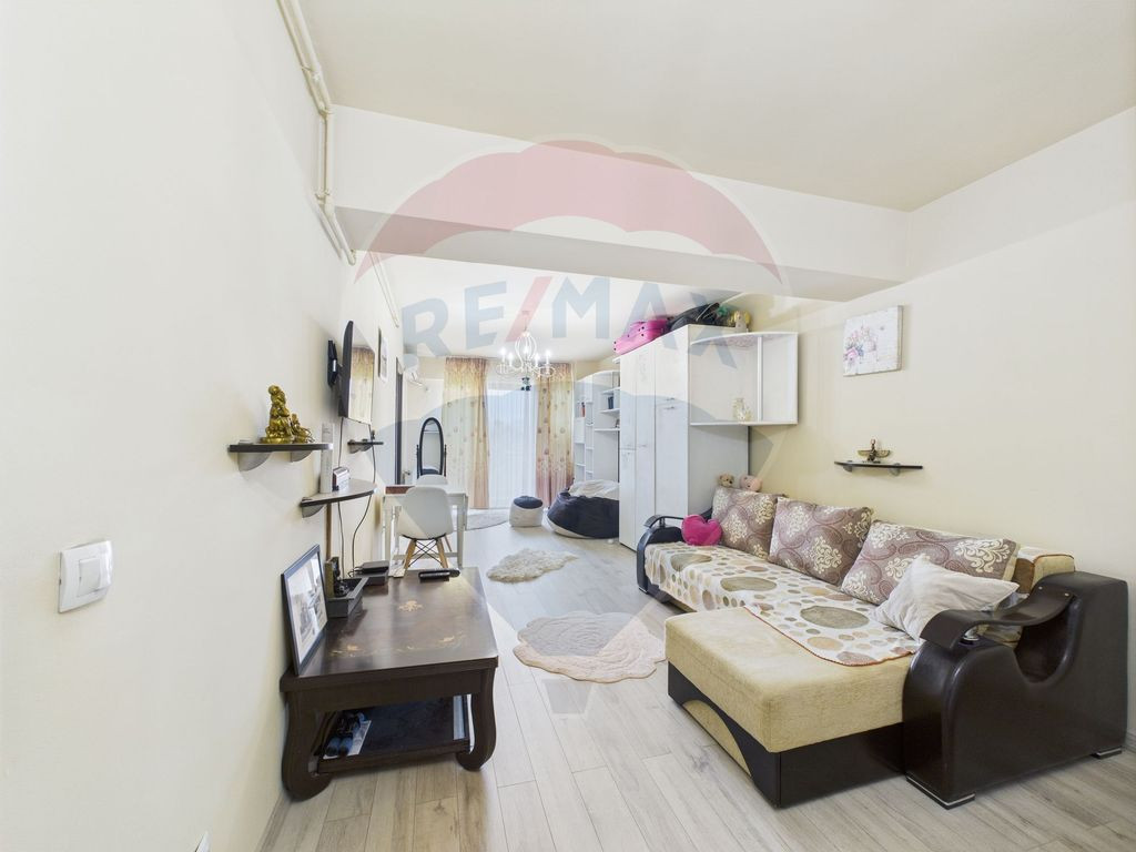 Garsoniera moderna de vanzare Tineretului