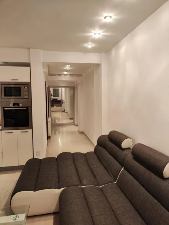 Apartament cu 2 camere decomandate - bloc nou - Zona Obcini