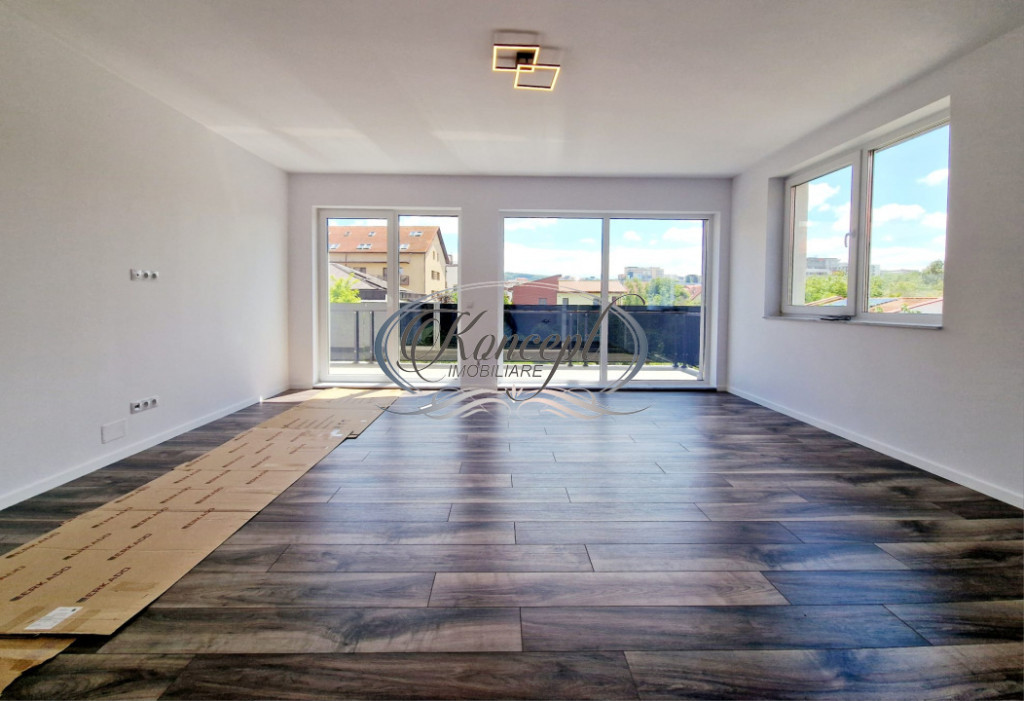 Apartament cu terasa si garaj inclus, in Andrei Muresanu