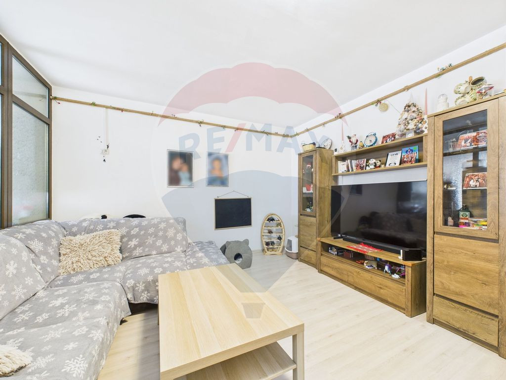 Casă tip duplex de vanzare, Cartierul Latin, Prelungirea...