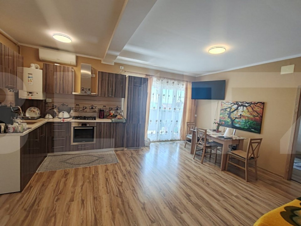 Apartament cu 3 camere, mobilat complet + 2 locuri de parcar