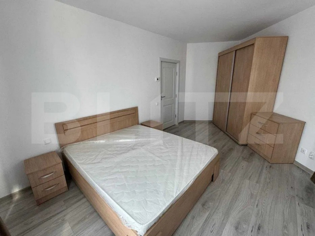 Apartament de inchiriat, cu 3 camere, 65mp, zona strazio Oas