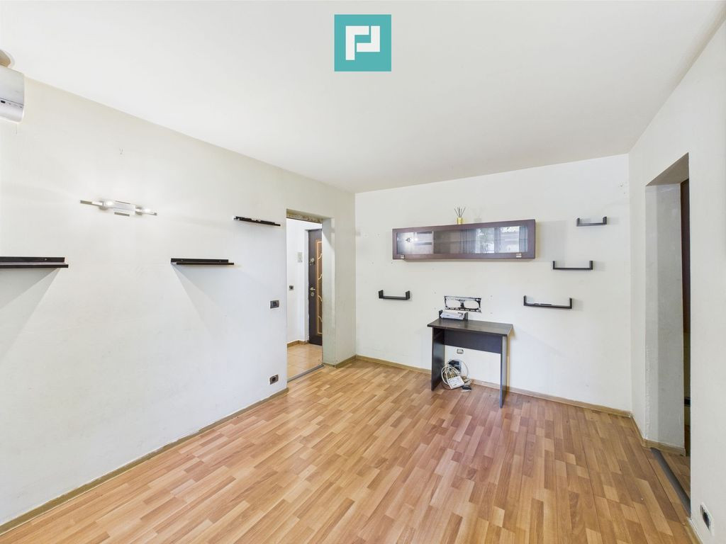 Apartament 2 camere parter Vlaicu