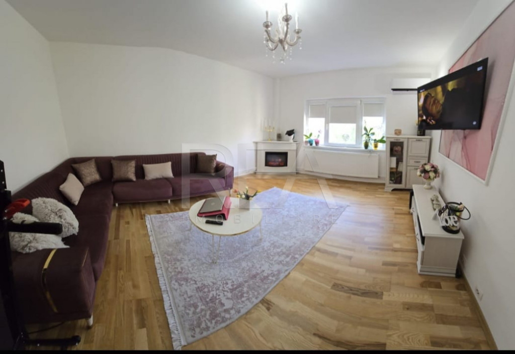 Apartament 3 Camere Sebastian Ileana Cosânzeana