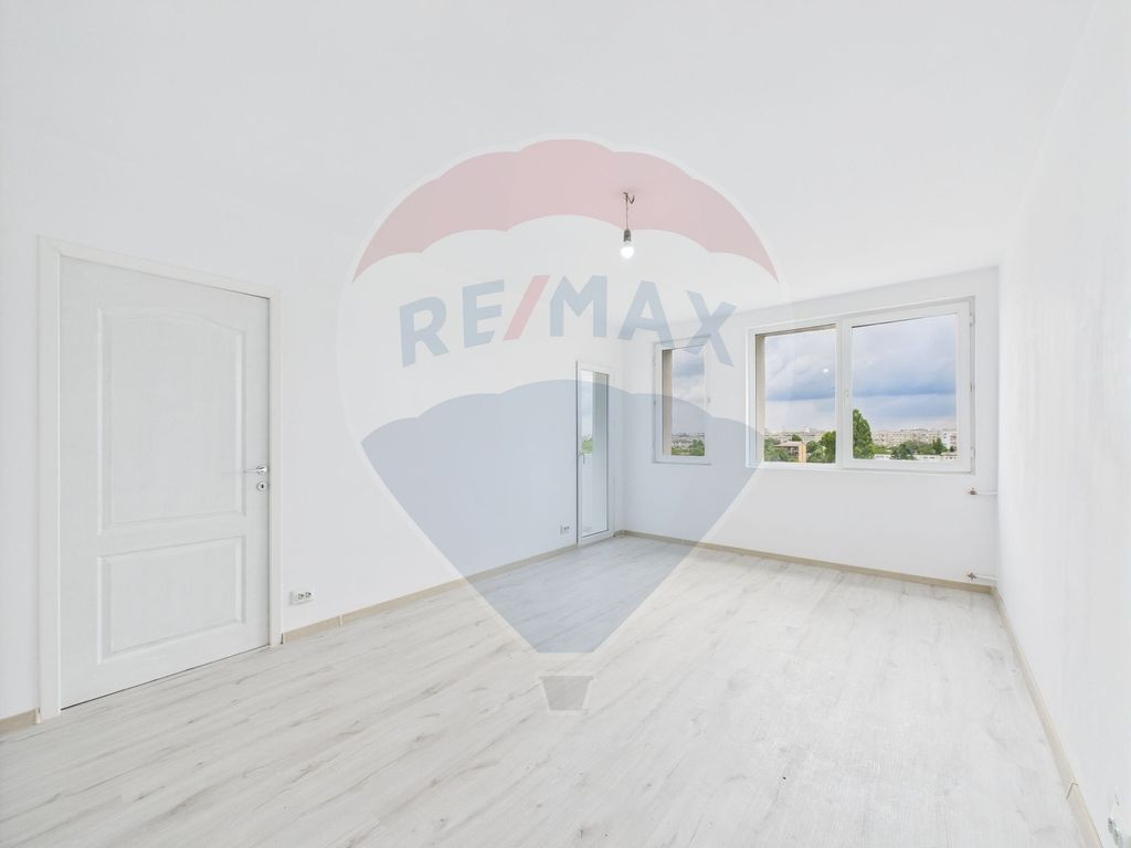 Priveliște panoramică – apartament 2 camere, recent r...