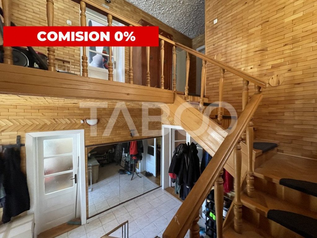 Casa D+P+1E 5 camere 250 mp utili mobilata utilata Cetate Al