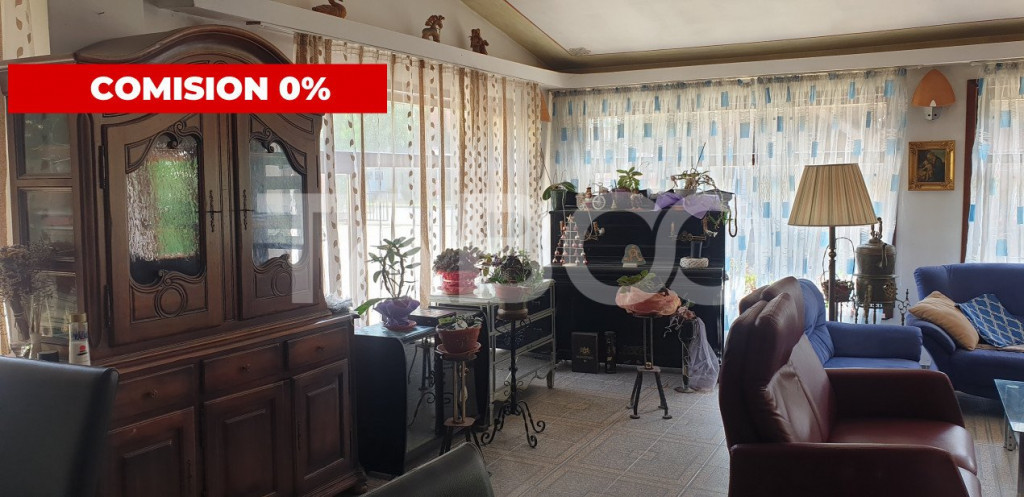 Pensiune 23 camere 19 bai 2100 mpu restaurant curte parcare