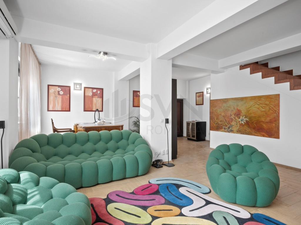 Vila 2 corpuri Domenii- Expozitiei