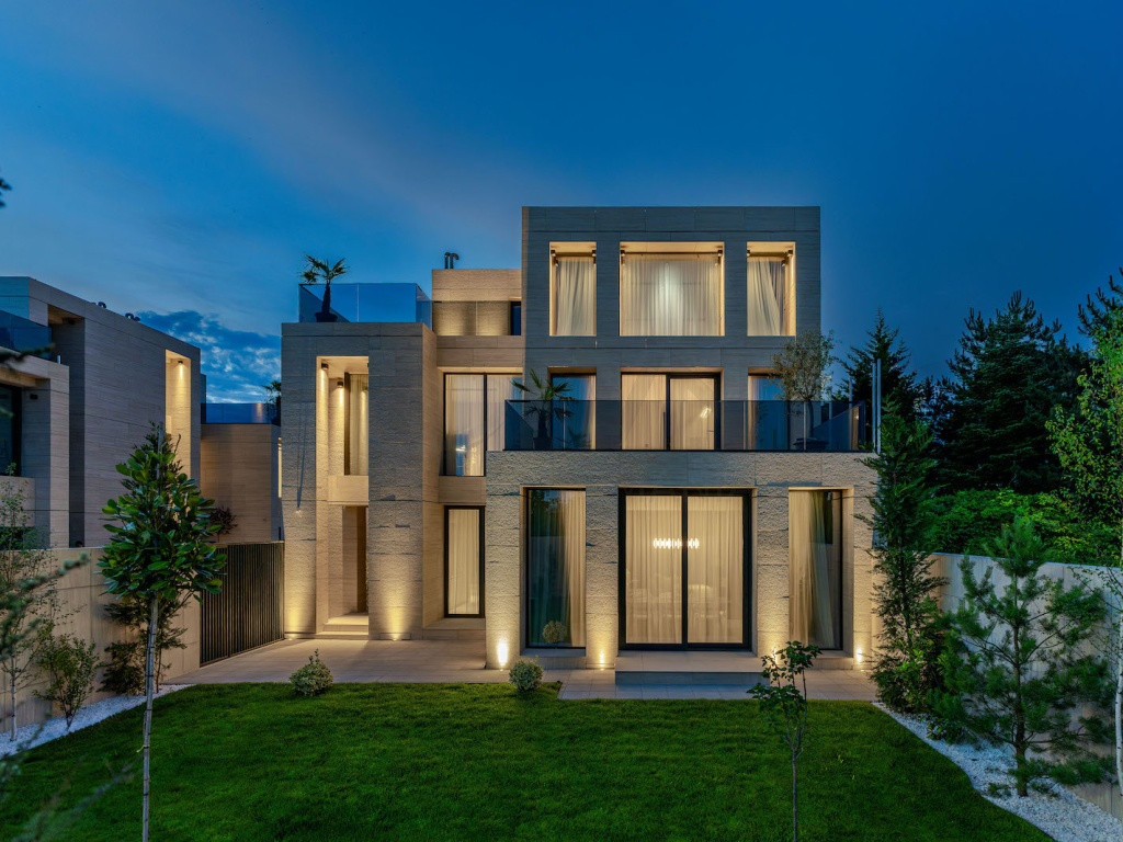 Vila Pipera Finalizata Complex zona Erou Iancu