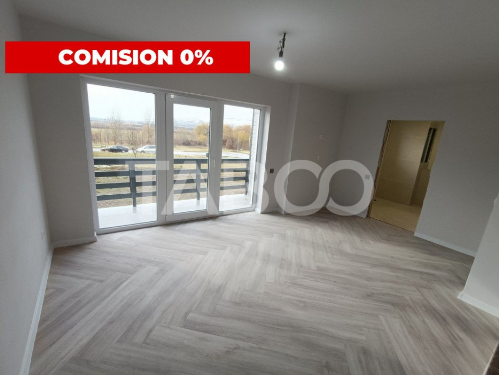 Casa duplex 4 camere 3 bai 132 mpu 2 balcoane curte Recea Al