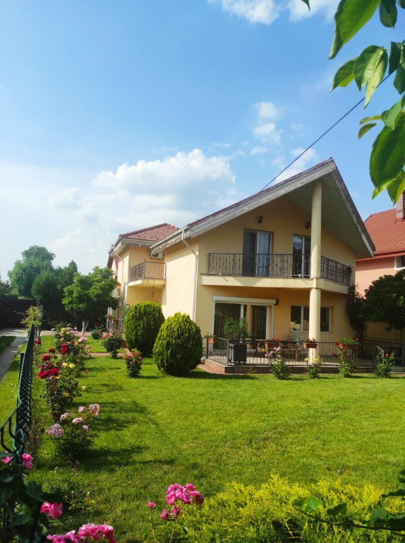 Casa Domnesti str. Putul Olteni, 5 camere, 156 mp utili