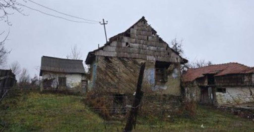 Casa si teren sat Plaiu, ID: R2439090