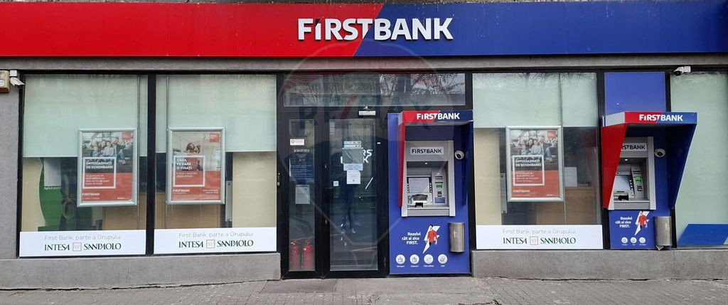 Spațiu comercial 112 mp de închiriat în Podgoria, Bld....