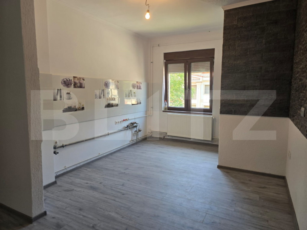 Apartament de vanzare cu 2 camere, 65 mp, zona Corvinilor