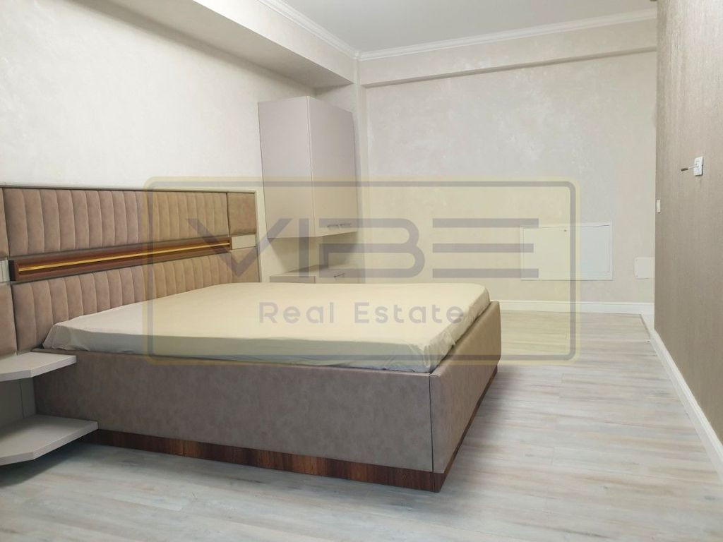 Bloc nou- Mutare imediata - INTABULAT -Parc Copou/Spital ...