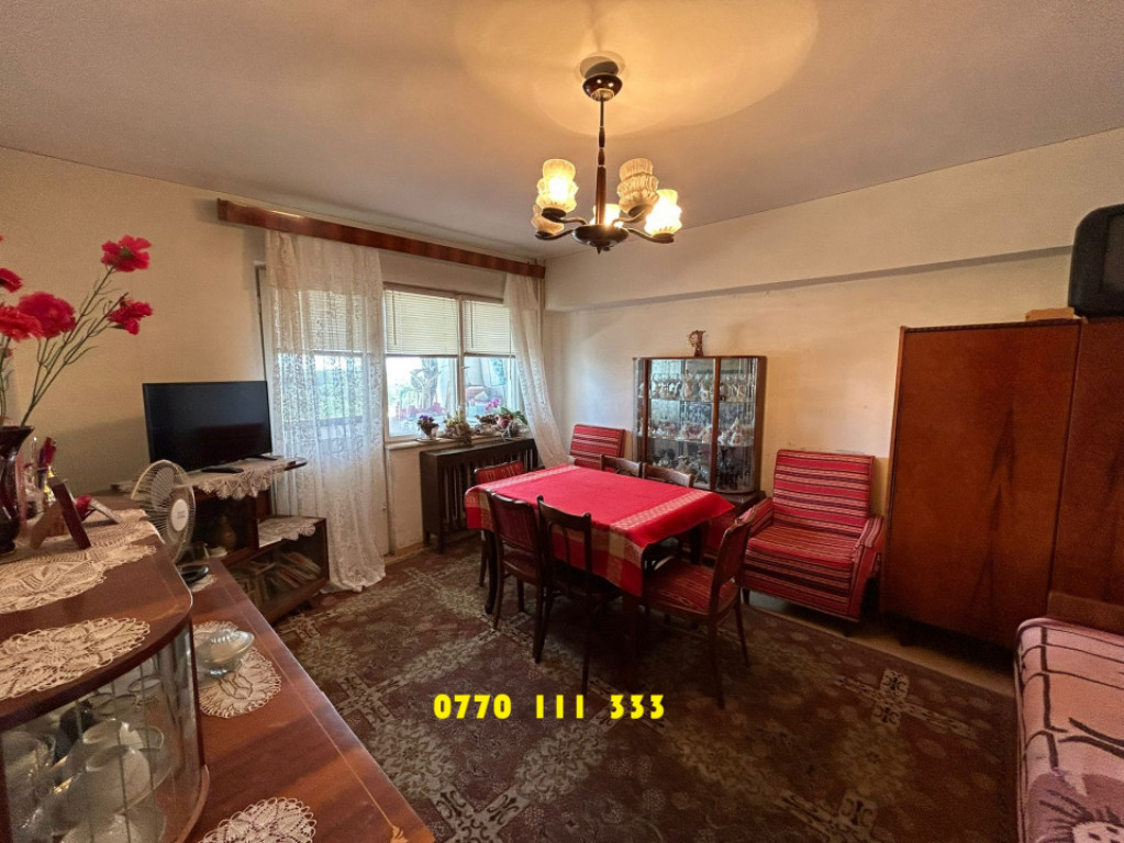 Apartament 2 camere confort 1 Calarasilor Viziru, etaj inter