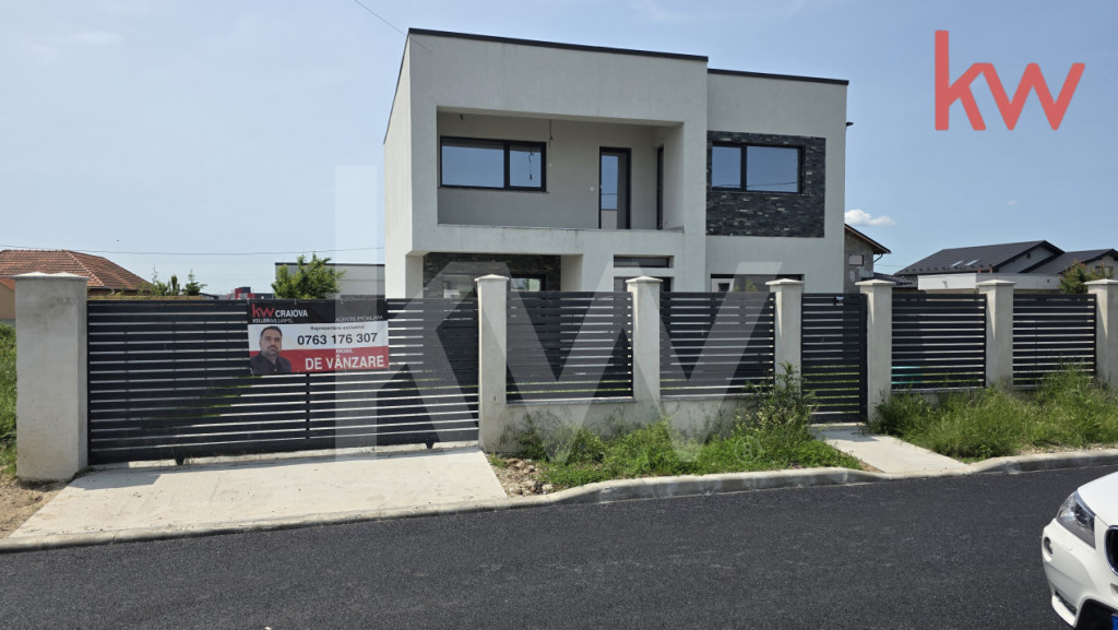 Casa zona aeroport Craiova, moderna, parter si etaj teren 5