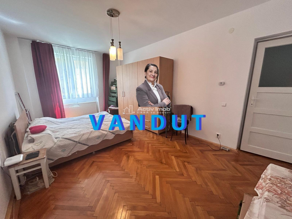 Resita, Apt.1Cam, cf.1.Decom.Lunca