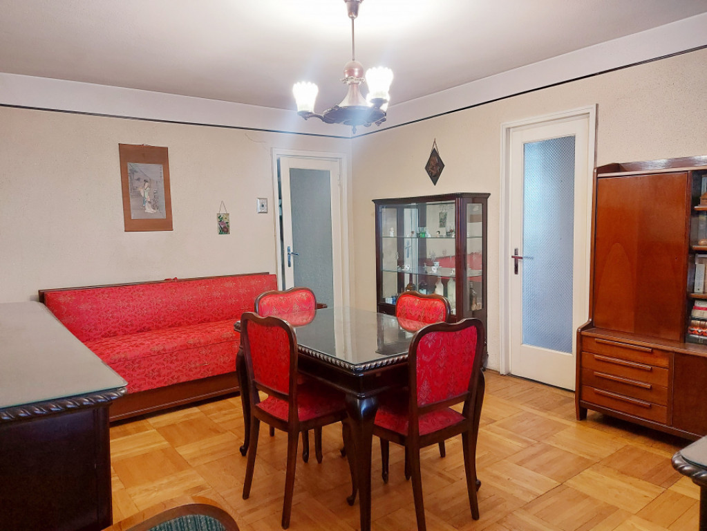 Apartament 3 camere, 64MP, et.5/6, Ștefan cel Mare-V. Lasc?