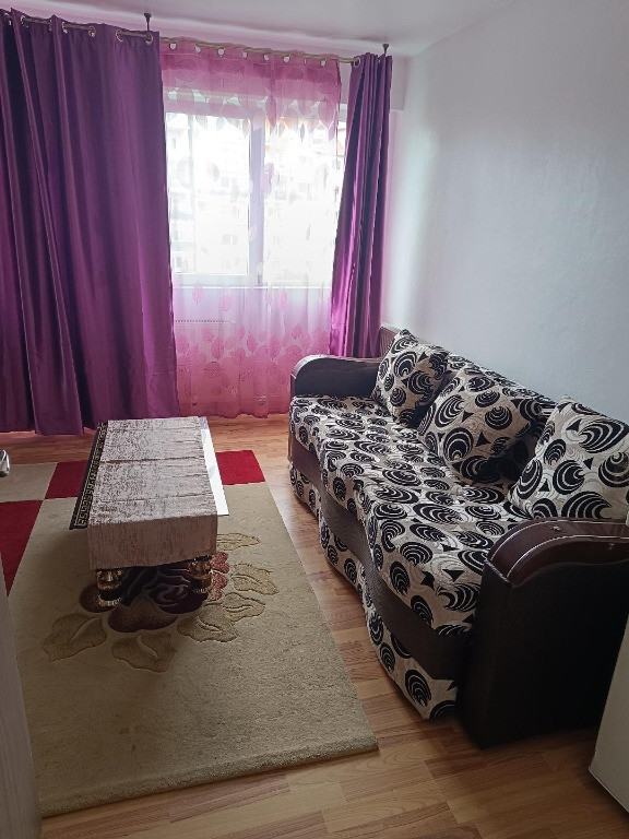 Garsoniera D. Voda etaj 3