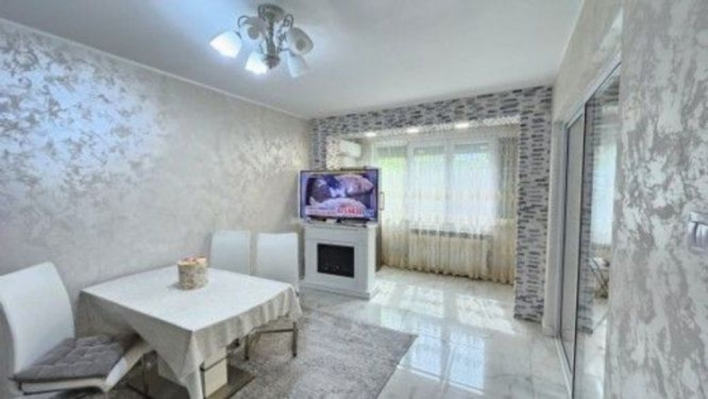 De inchiriat - 3 camere, Tiglina 1, zona Palatul de Justitie