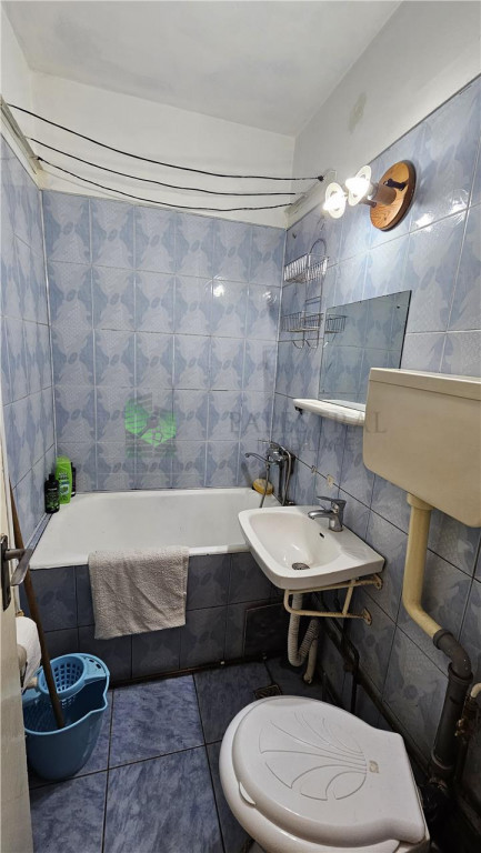 Garsoniera Tractorul-Coca Cola 45000 Euro