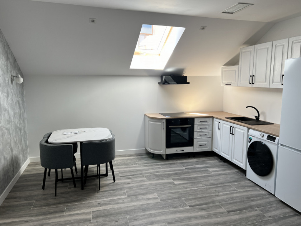 Nou ultracentral ,spital ,facultatea medicina.