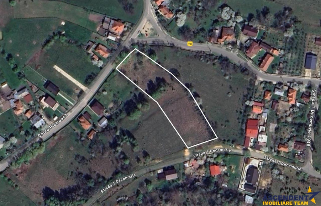 4.500 mp teren intravilan, spectru apreciativ, Campulung Mu