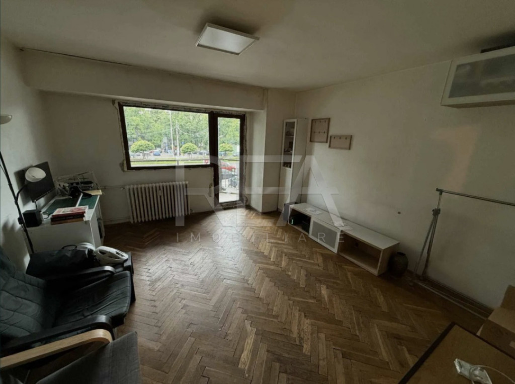 4 camere, 90 mp, bloc 1979, Lujerului-20m metrou