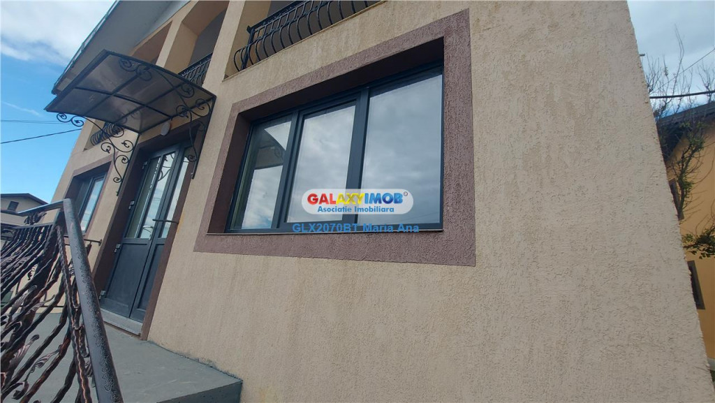 Apartament nou renovat, la vila!