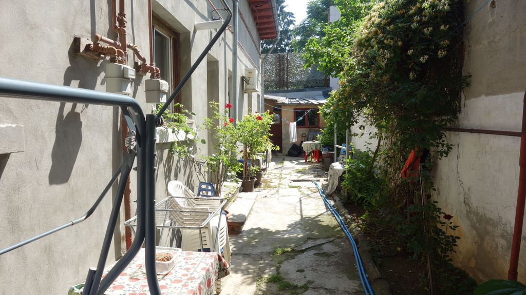 Piata Alba Iulia-Calea Calarasilor