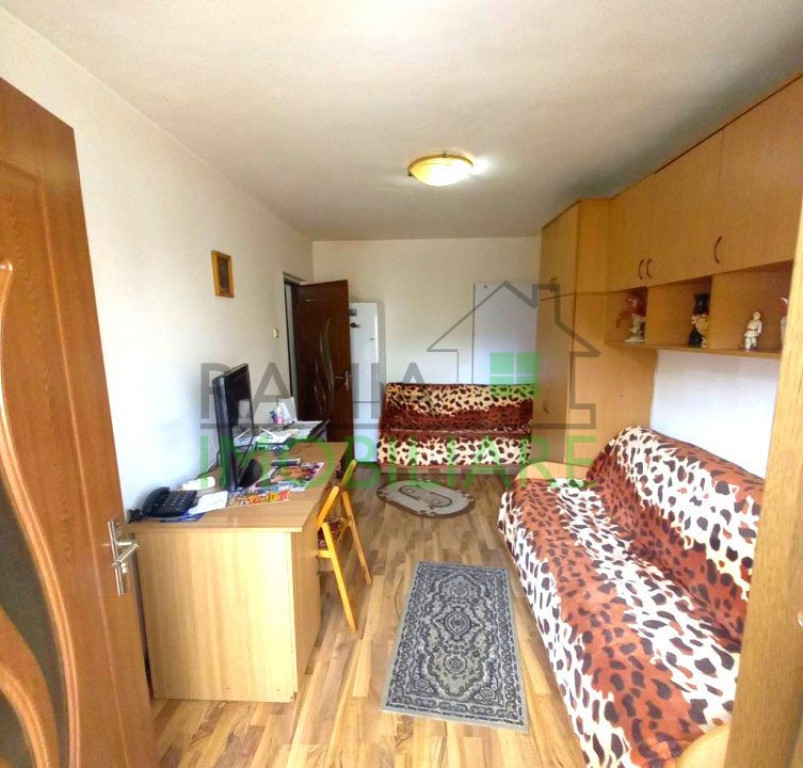 Garsonieră mobilată + utilată în Tractorul