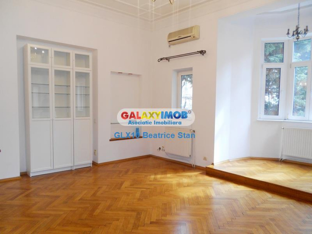 Vila cocheta birouri / resedinta / clinica DOROBANTI